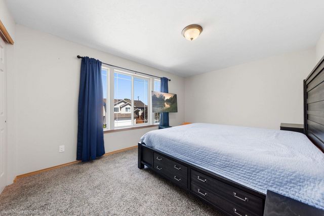 9313 W Foxtail Ln, Cheney, WA 99224