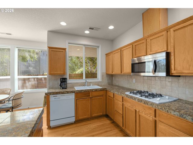 10910 Nw 7TH Ave, Vancouver, WA 98685