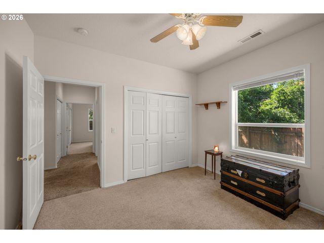 10910 Nw 7TH Ave, Vancouver, WA 98685
