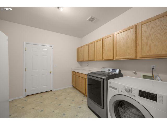 10910 Nw 7TH Ave, Vancouver, WA 98685