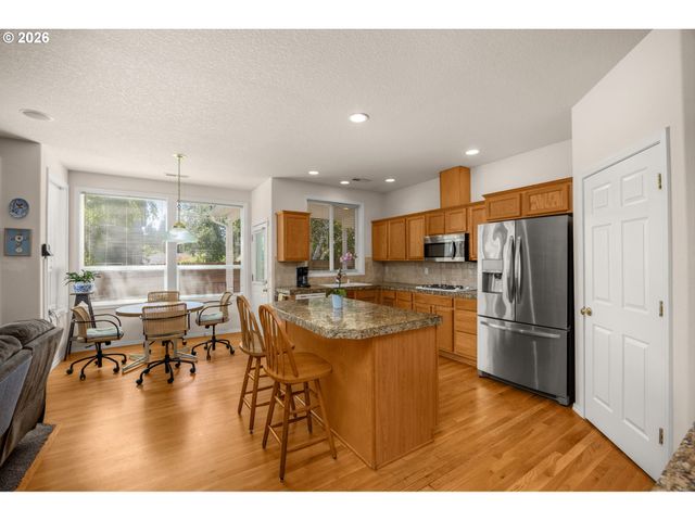 10910 Nw 7TH Ave, Vancouver, WA 98685