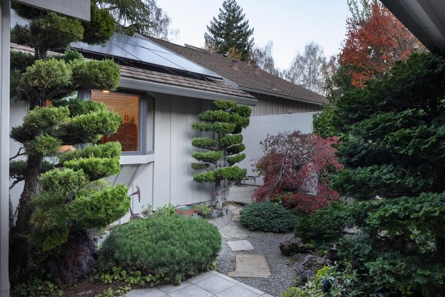 9563 Oak Court, Carmel, CA 93923