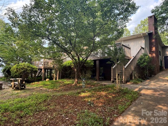 18 Olde Duffers Drive, Nebo, NC 28761