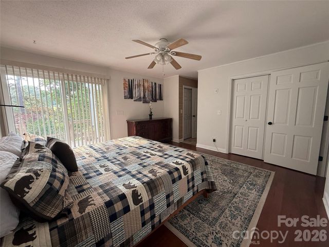18 Olde Duffers Drive, Nebo, NC 28761