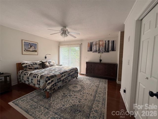 18 Olde Duffers Drive, Nebo, NC 28761