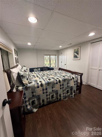 18 Olde Duffers Drive, Nebo, NC 28761