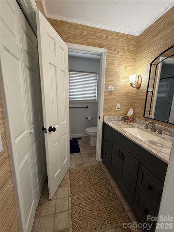 18 Olde Duffers Drive, Nebo, NC 28761
