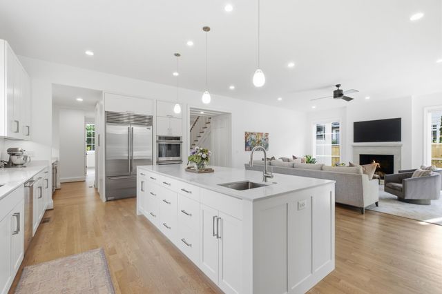 134 Taggart Ave, Nashville, TN 37205