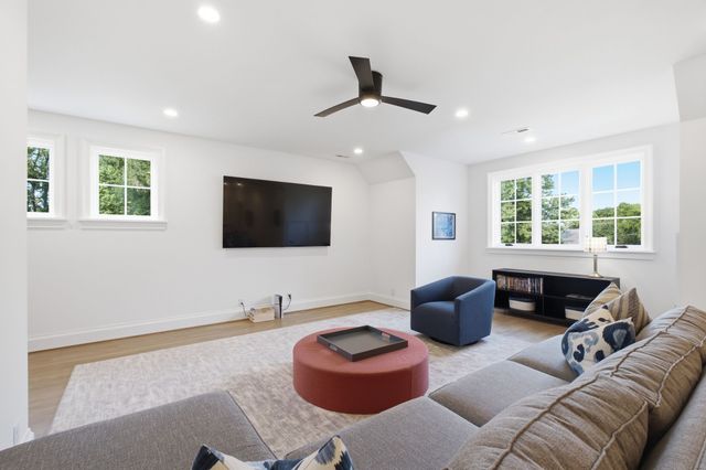 134 Taggart Ave, Nashville, TN 37205