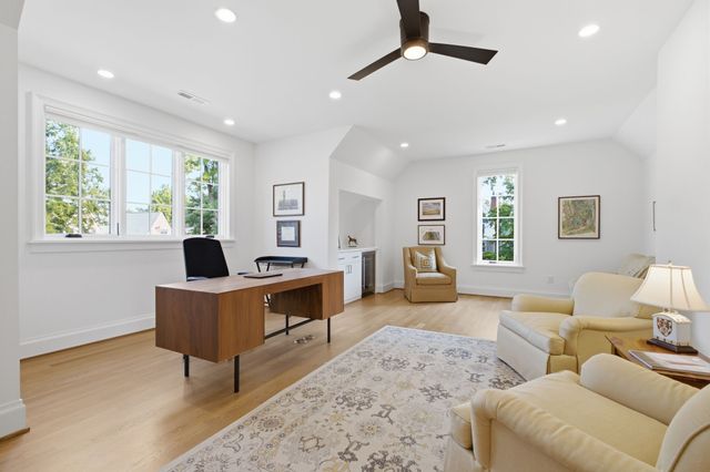 134 Taggart Ave, Nashville, TN 37205