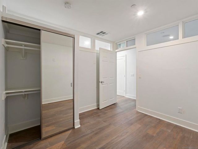 2400 Torrey Pines Rd 112, La Jolla, CA 92037