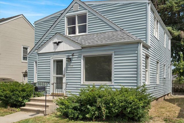 7205 41st AVENUE, Kenosha, WI 53142