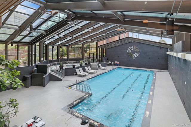 4 Martine Avenue 107, White Plains, NY 10606