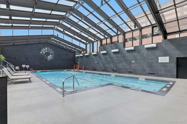 4 Martine Avenue 107, White Plains, NY 10606