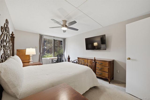 4 Martine Avenue 107, White Plains, NY 10606