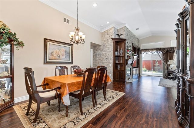 7803 Hagen, Hemet, CA 92545