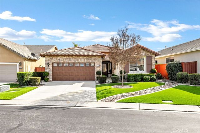 7803 Hagen, Hemet, CA 92545