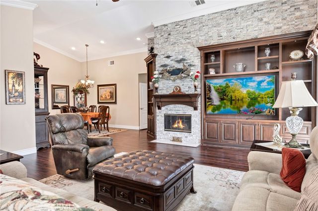 7803 Hagen, Hemet, CA 92545