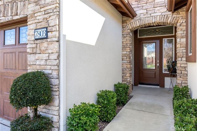 7803 Hagen, Hemet, CA 92545