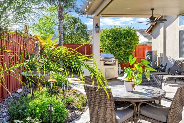 7803 Hagen, Hemet, CA 92545