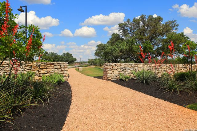 1832 Lost Cedar, New Braunfels, TX 78132