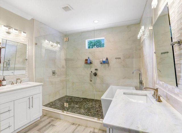 4415 W BAY VILLA AVENUE, Tampa, FL 33611