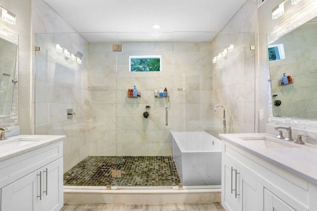 4415 W BAY VILLA AVENUE, Tampa, FL 33611