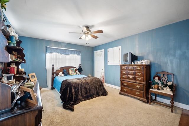 113 E Mckinney Street, Neosho, MO 64850