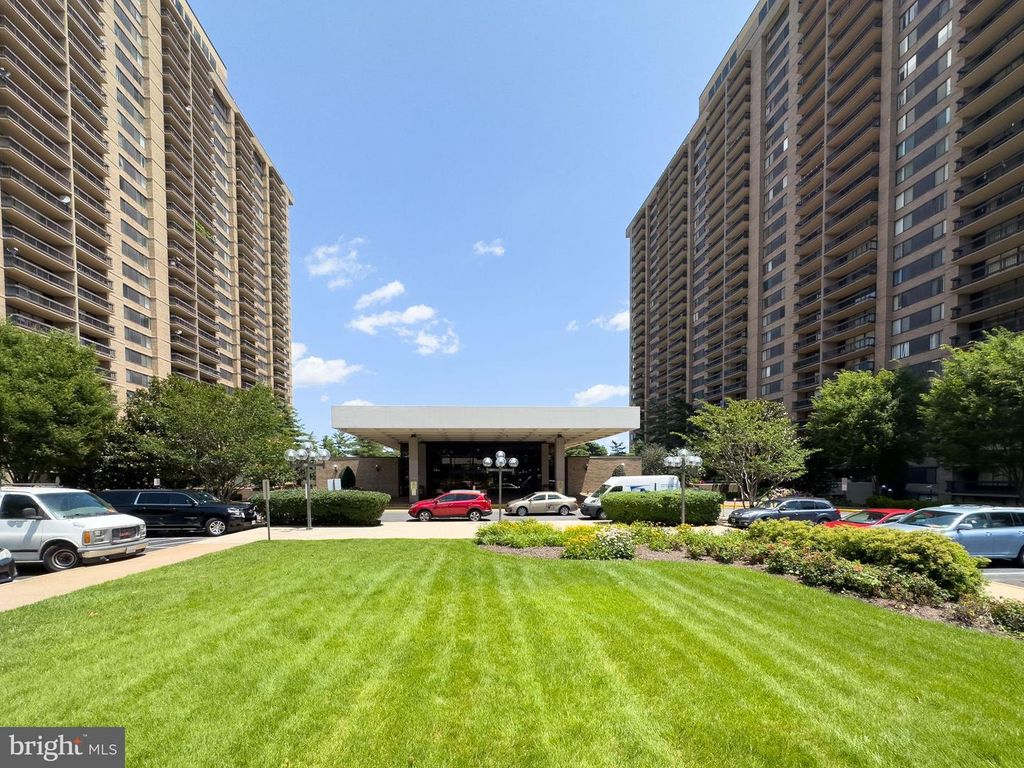3701 GEORGE MASON DR S #1803N, Falls Church, VA 22041