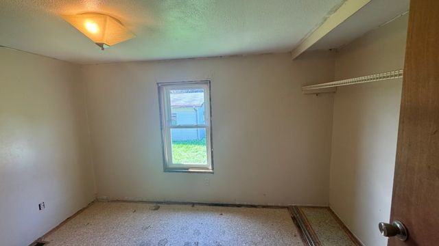 7196 GARFIELD Avenue, Harborcreek, PA 16421