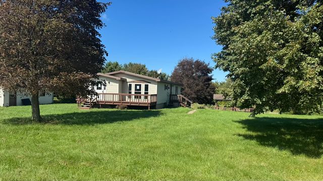 7196 GARFIELD Avenue, Harborcreek, PA 16421
