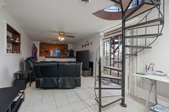 1166 County Road 36, Hollywood, AL 35752