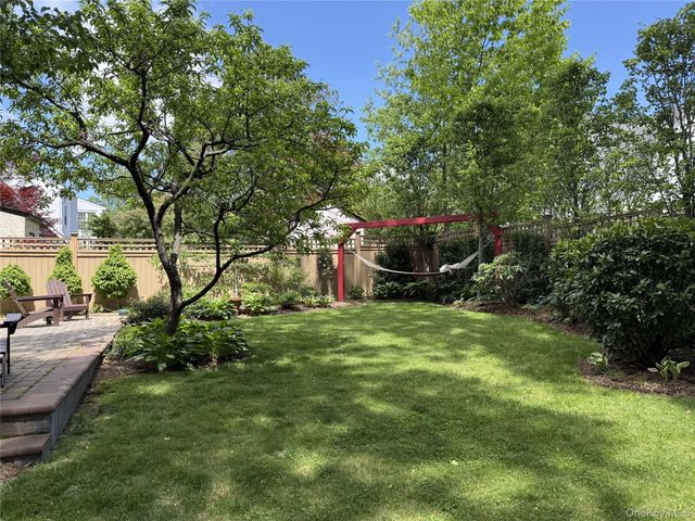 144 Gaylor Road, Scarsdale, NY 10583