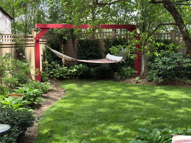 144 Gaylor Road, Scarsdale, NY 10583