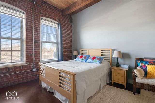 55 S Harding Street 405, Indianapolis, IN 46222