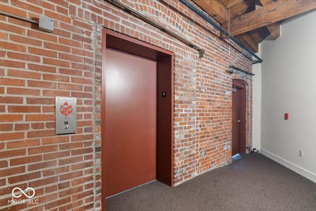 55 S Harding Street 405, Indianapolis, IN 46222