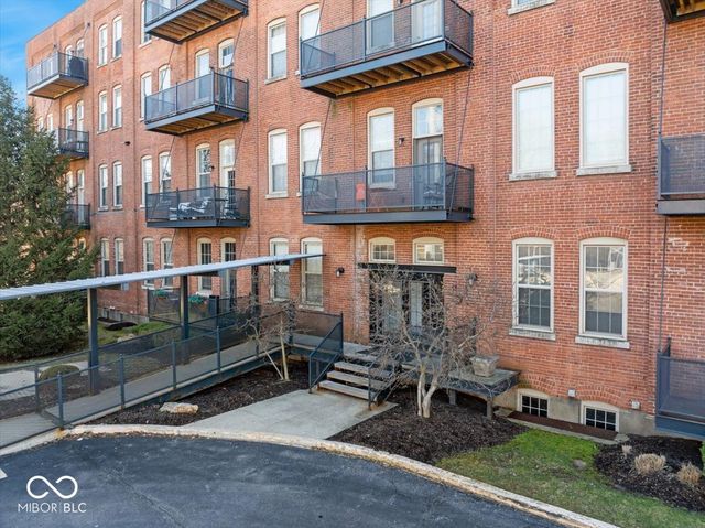 55 S Harding Street 405, Indianapolis, IN 46222