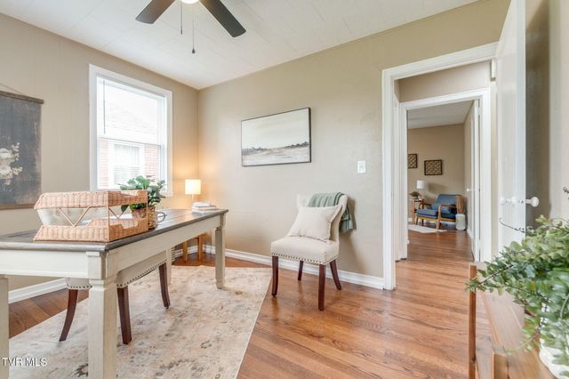 1363 East Center Street, Kingsport, TN 37664