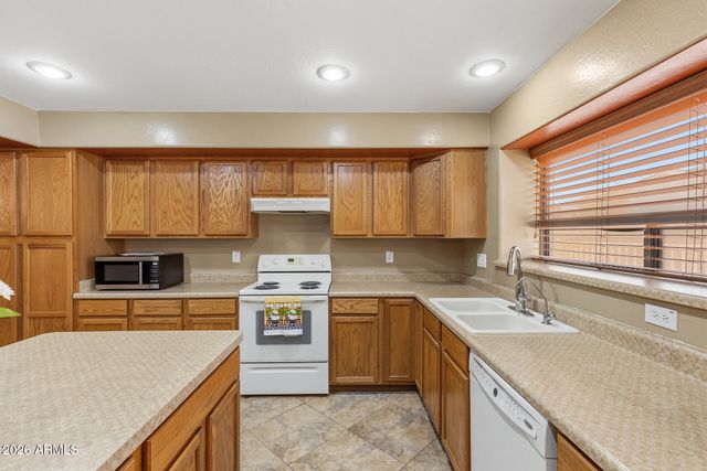 16385 W MCKINLEY Street, Goodyear, AZ 85338