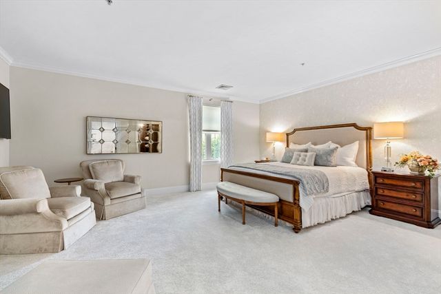 59 Walpole St 116, Canton, MA 02021