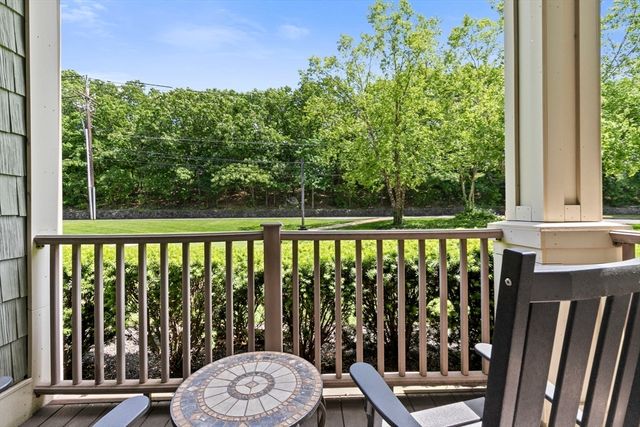 59 Walpole St 116, Canton, MA 02021