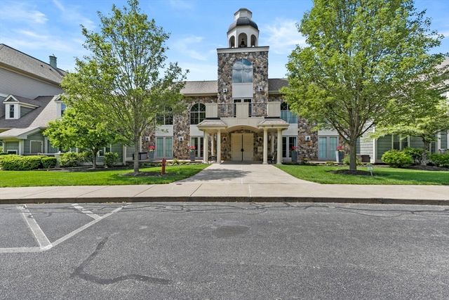 59 Walpole St 116, Canton, MA 02021