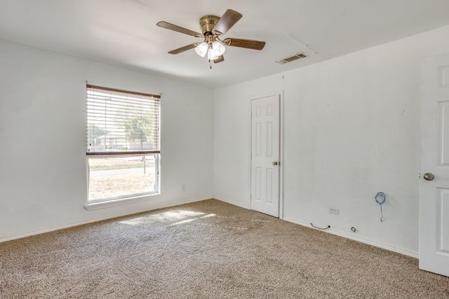 106 Bales Street 108, Cleburne, TX 76033