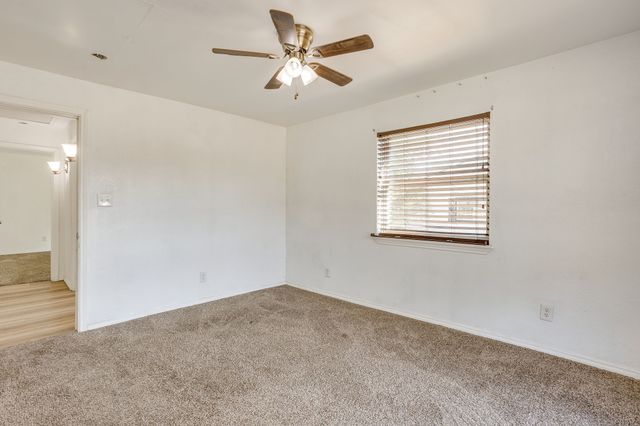 106 Bales Street 108, Cleburne, TX 76033