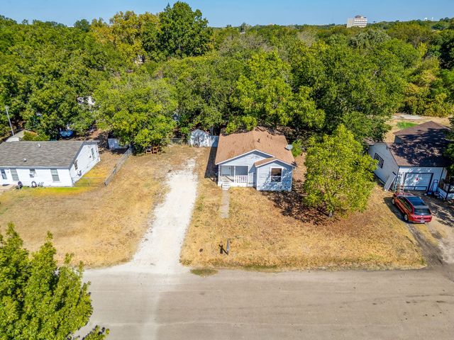 106 Bales Street 108, Cleburne, TX 76033