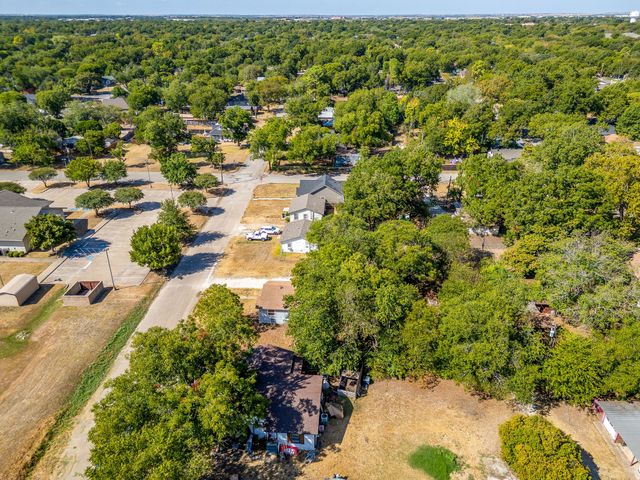 106 Bales Street 108, Cleburne, TX 76033