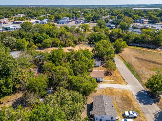 106 Bales Street 108, Cleburne, TX 76033