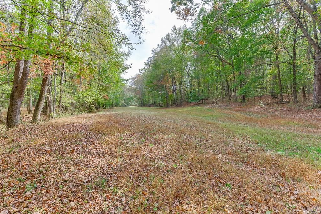 Image 16 of property listing at 0 Sewell Road, Cumming, GA 30028