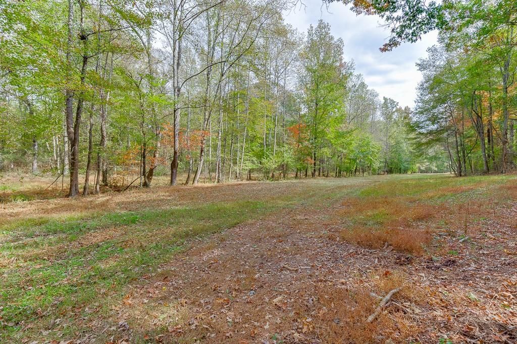 Image 17 of property listing at 0 Sewell Road, Cumming, GA 30028