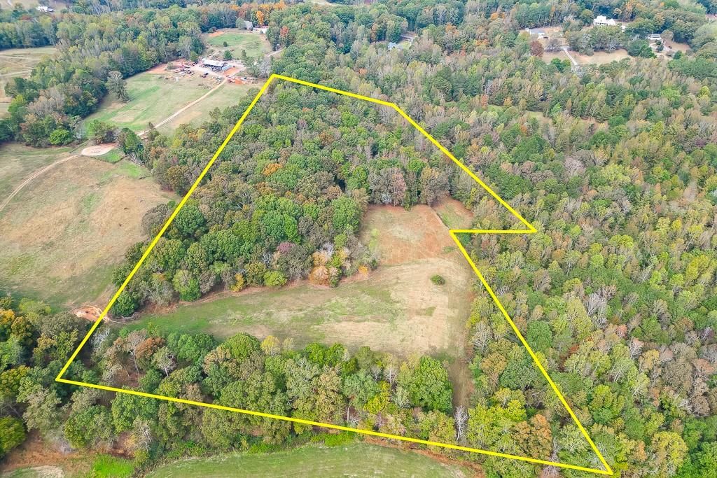 Image 2 of property listing at 0 Sewell Road, Cumming, GA 30028